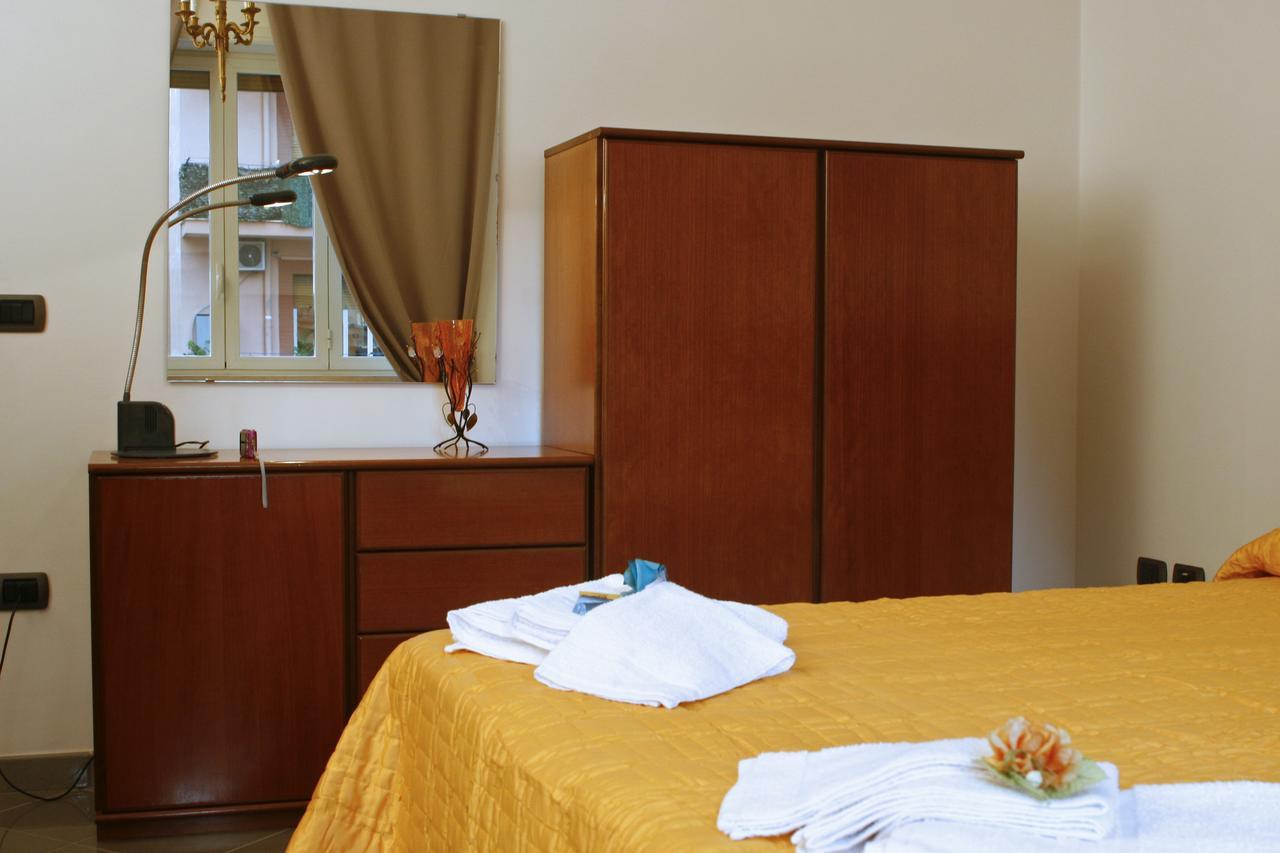B&B Galileo Napoli Ngoại thất bức ảnh