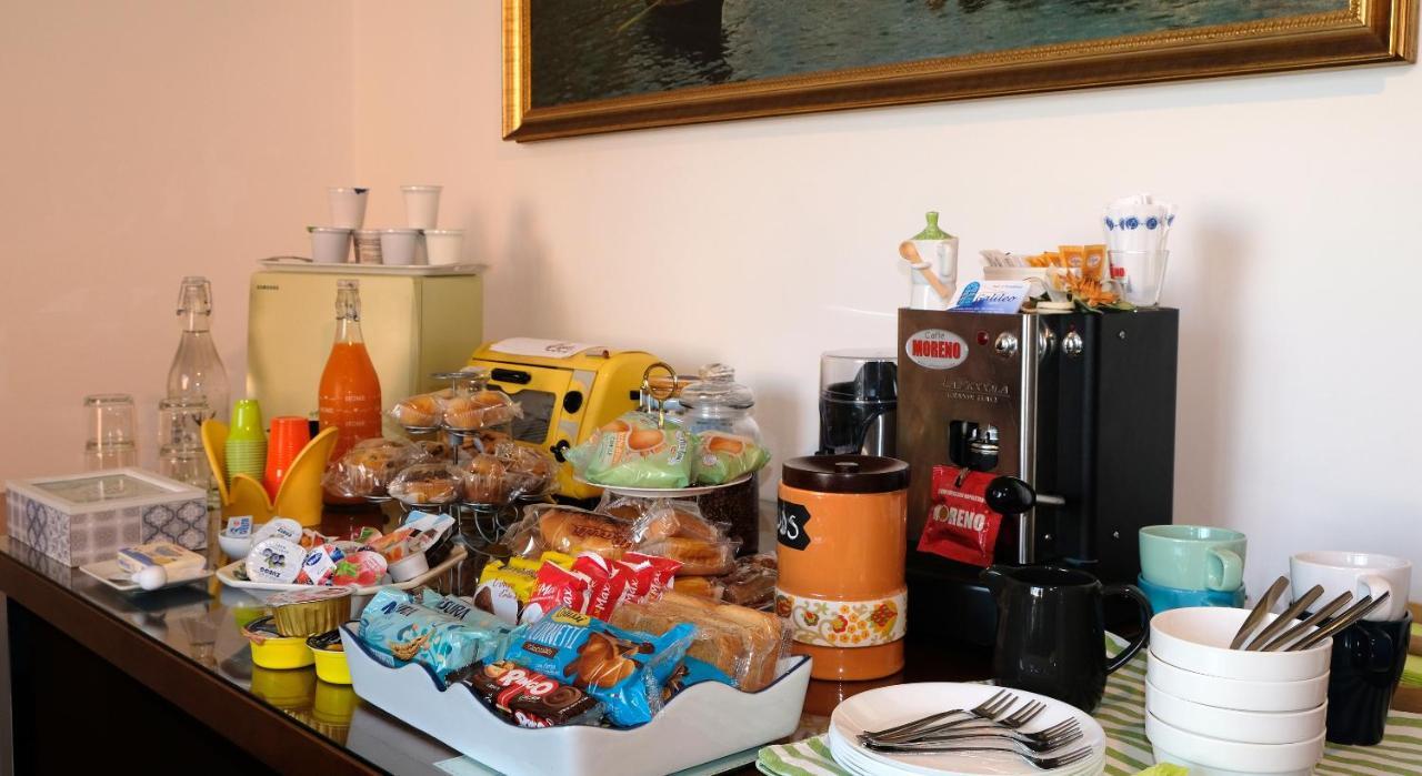 B&B Galileo Napoli Ngoại thất bức ảnh