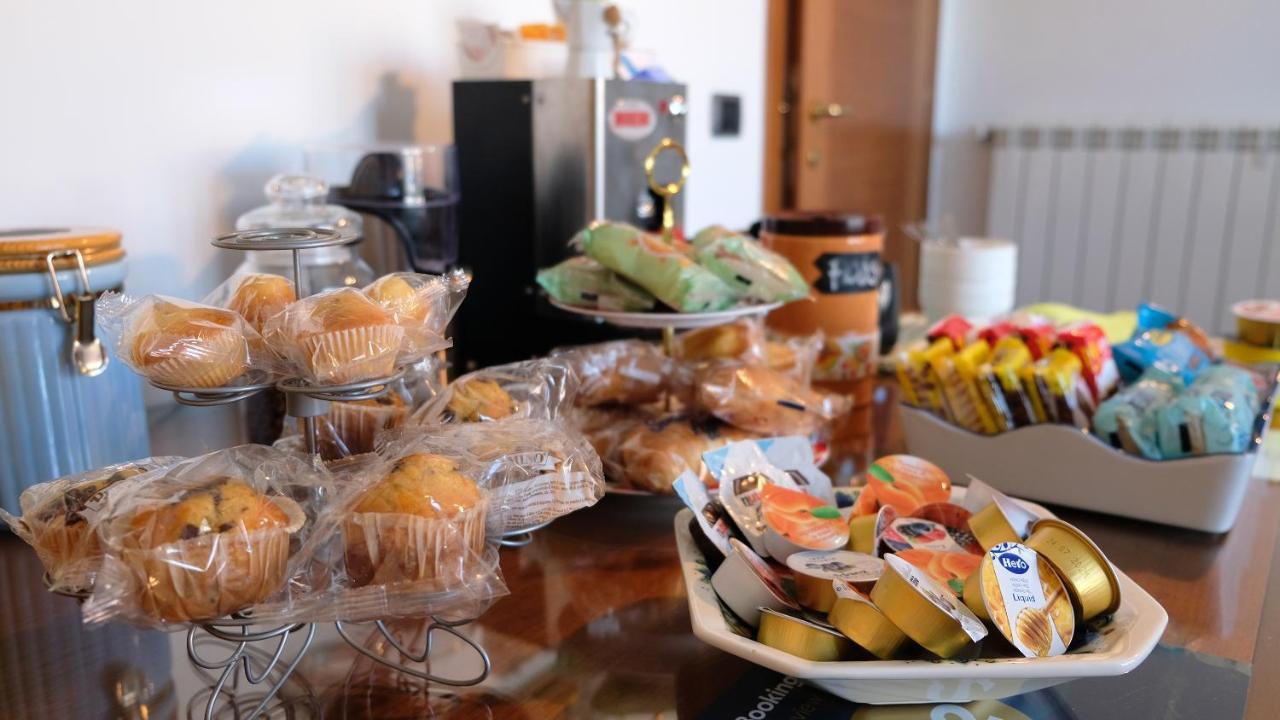 B&B Galileo Napoli Ngoại thất bức ảnh